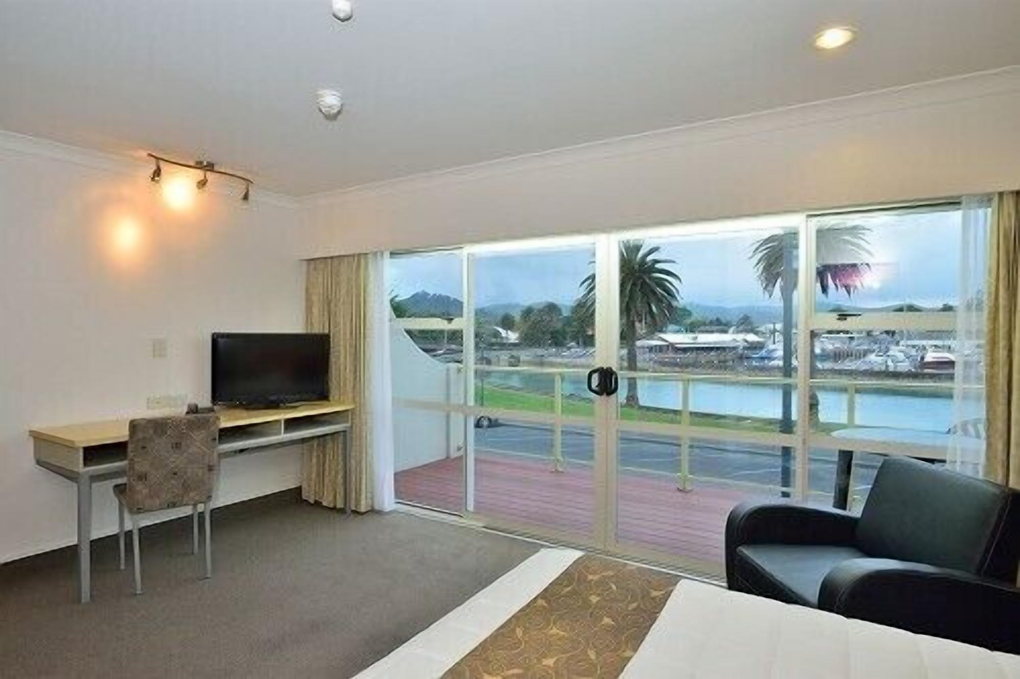 Senator Motor Inn Gisborne Exterior photo